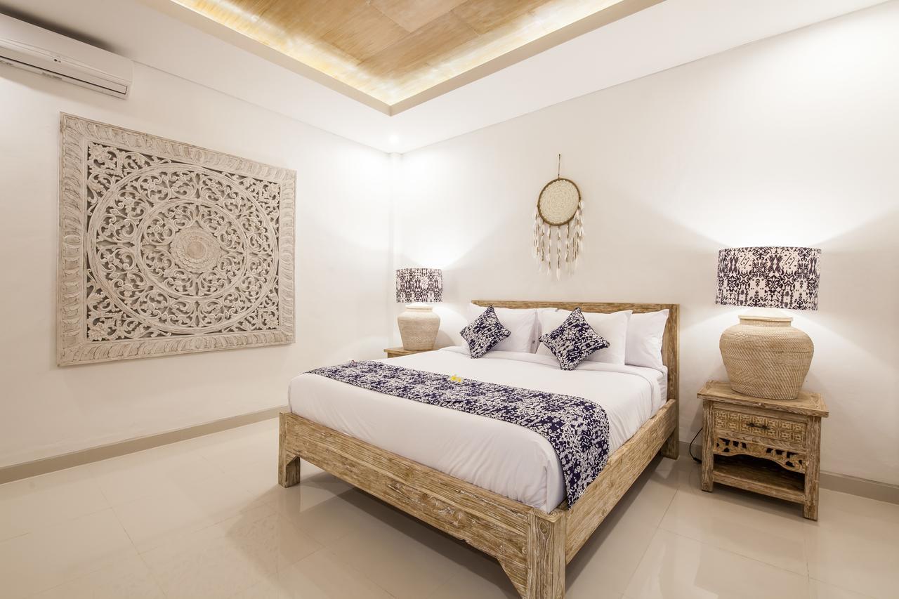 Ambermoon Villa 2 Seminyak Extérieur photo