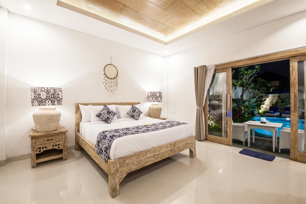 Ambermoon Villa 2 Seminyak Extérieur photo